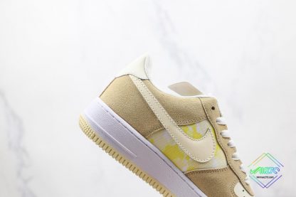 Nike Air Force 1 Low Lemon Drop lateral side