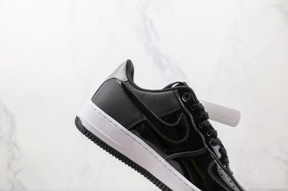 Air Force 1 07 SE Premium Black Silver lateral side