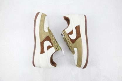 Air Force 1 07 Wheat Coffee Suede swoosh
