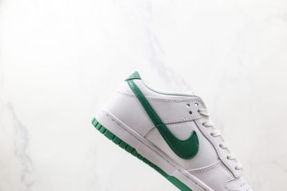 Dunk Low White Green Noise lateral side