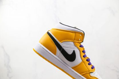 Jordan 1 Mid EDG Lakers DIY lateral side