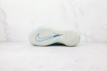 NK Zoom GT Cut Aqua White underfoot