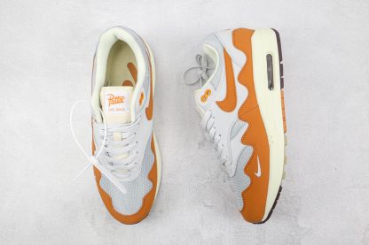 Air Max 1 Patta Waves Monarch grey upper