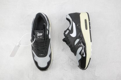 Nike Patta x Air Max 1 Black front look