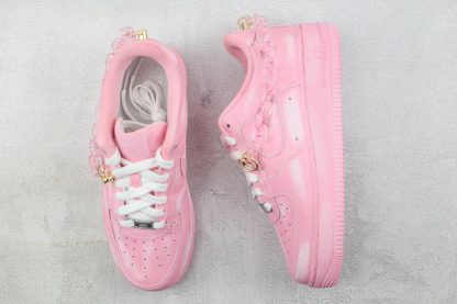 NK Air Force 1 Low Pink Tie Dye tongue
