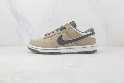 Otomo Katsuhiro x Nike SB Dunk Low Steamboy OST Light Brown (6)